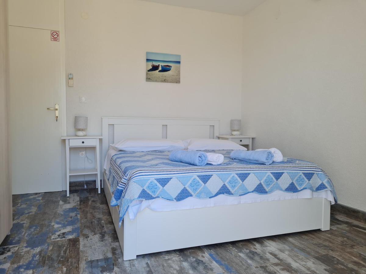 Rooms Andelka Bol Exterior photo